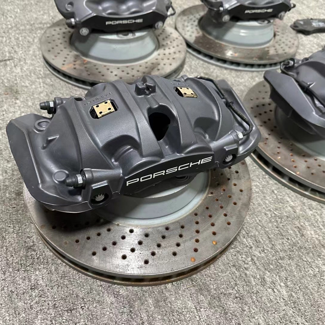 [Second-hand] Porsche 992 Carrera original brake set 