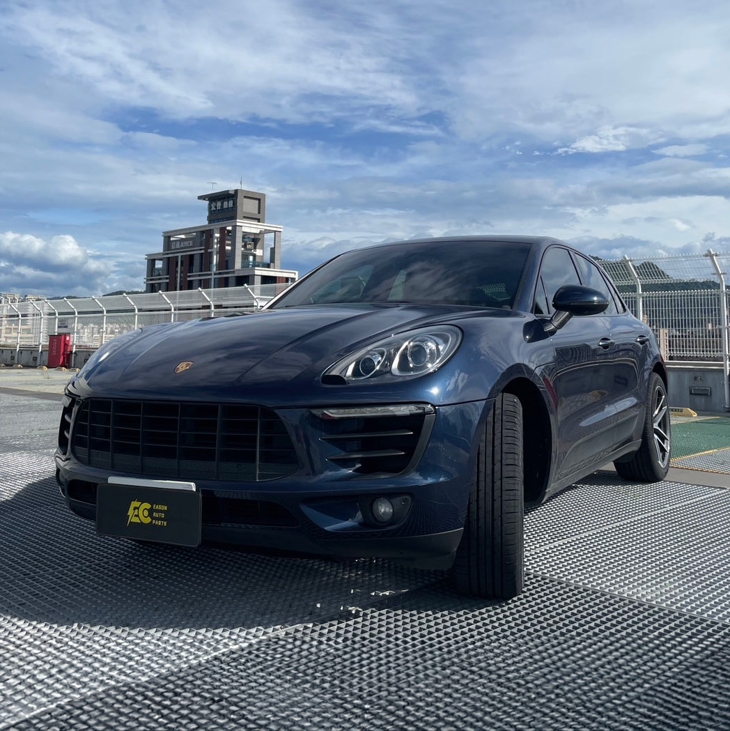 自售2014出廠 正2015年式Porsche Macan 總代理